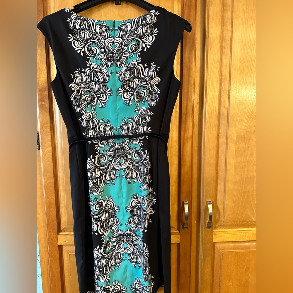 London Times sleeveless  dress size 14